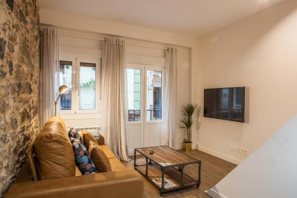 Апартаменты Bonito Apartamento, Nuevo Y En El Casco Viejo!!! Бильбао Экстерьер фото
