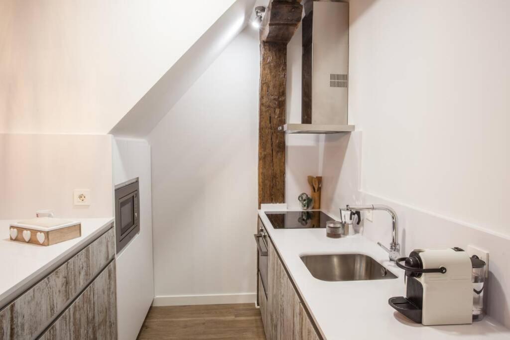 Апартаменты Bonito Apartamento, Nuevo Y En El Casco Viejo!!! Бильбао Экстерьер фото