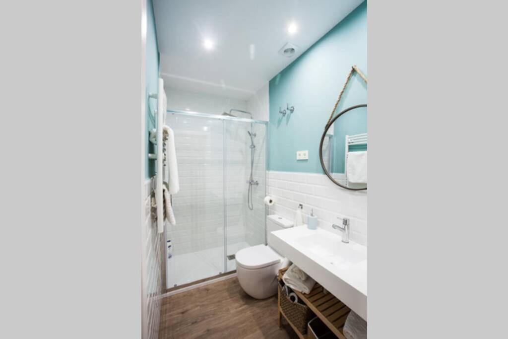 Апартаменты Bonito Apartamento, Nuevo Y En El Casco Viejo!!! Бильбао Экстерьер фото